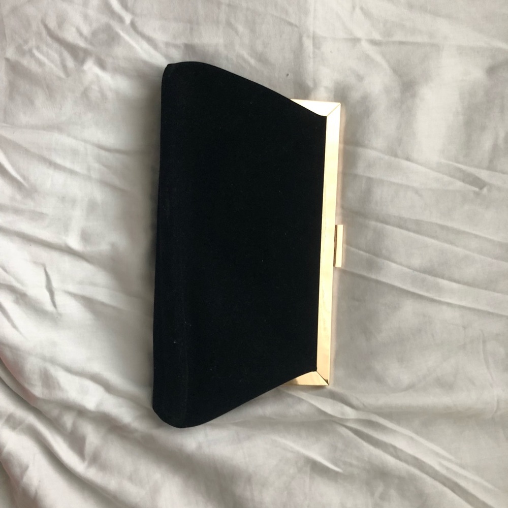 Gold and black clutch with optional gold chain